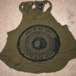 Rue 21 Graphic Crop Top